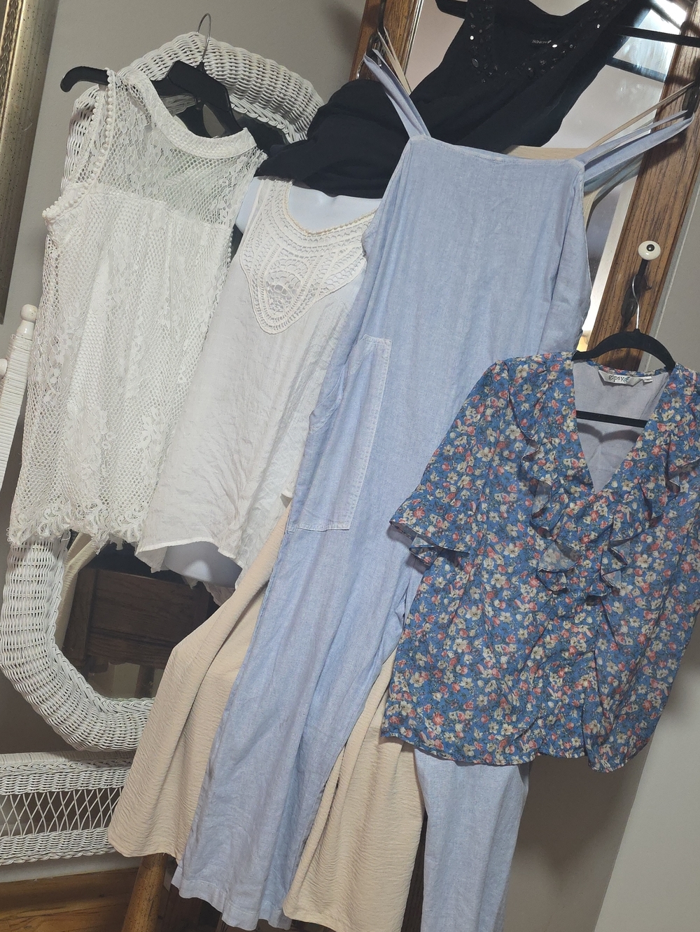 Medium Bundle Jumpsuits Blouses Beaded Lace Pocketed Lined India